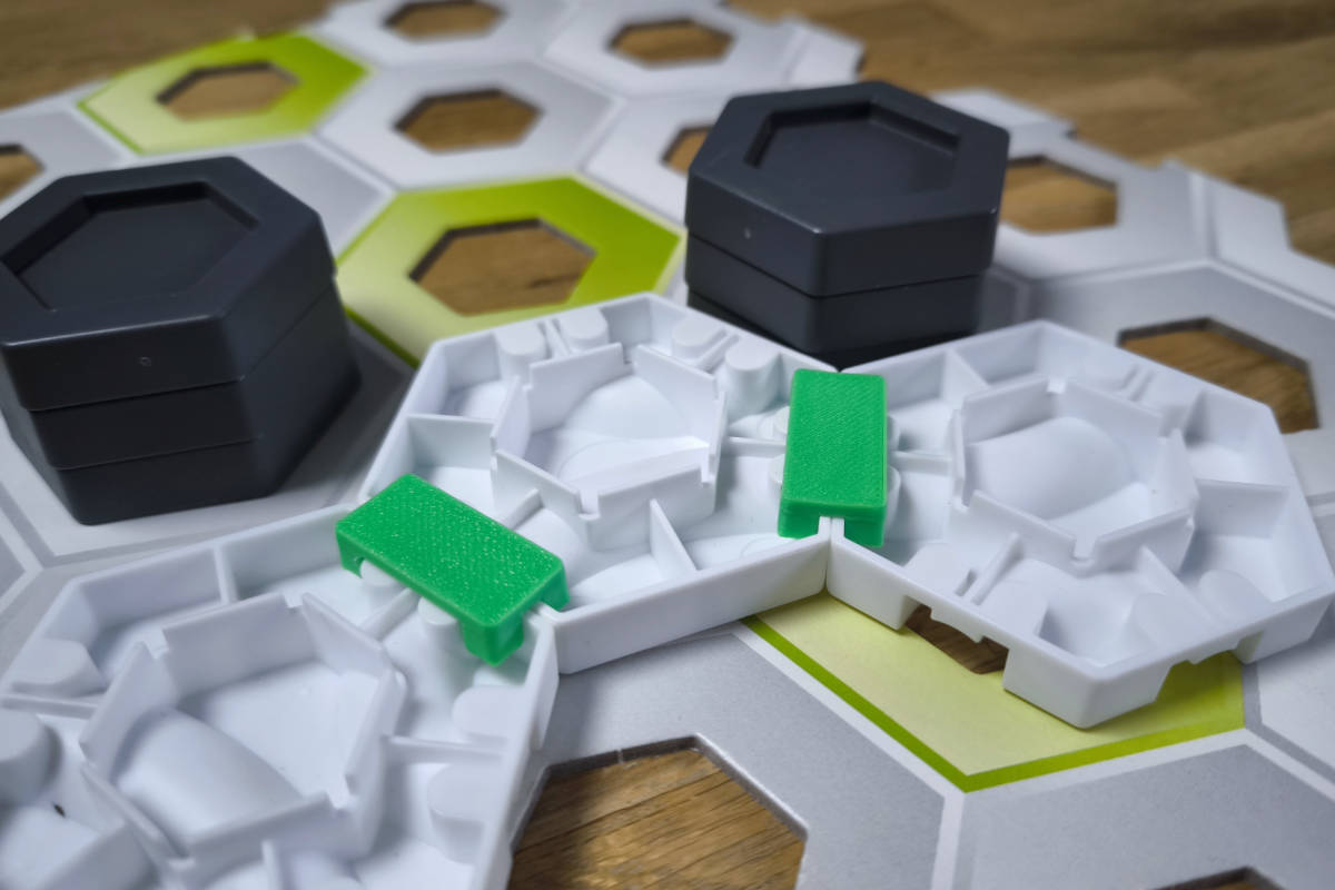 Curve Connectors for GraviTrax
