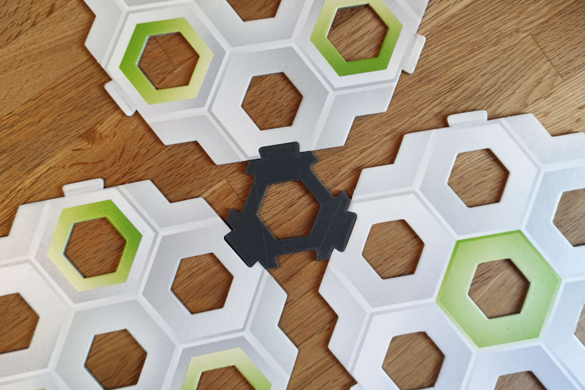 Plate extender - extend base plates