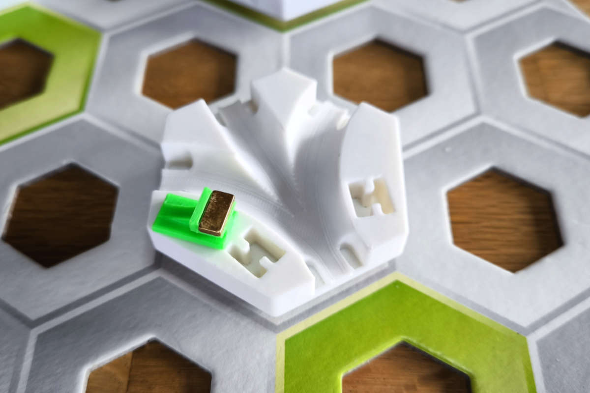 3-in-1 als Weiche: Die Magic Switch für GraviTrax – Coogelbahn-Shop